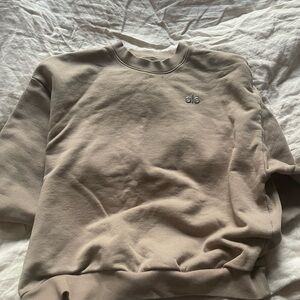 ALO Yoga Tan Crewneck Sweater